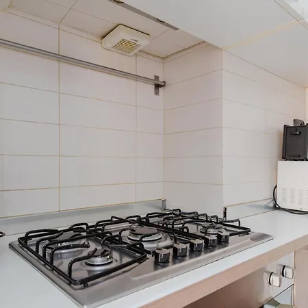 In Centro, Fiorebel, No Lift